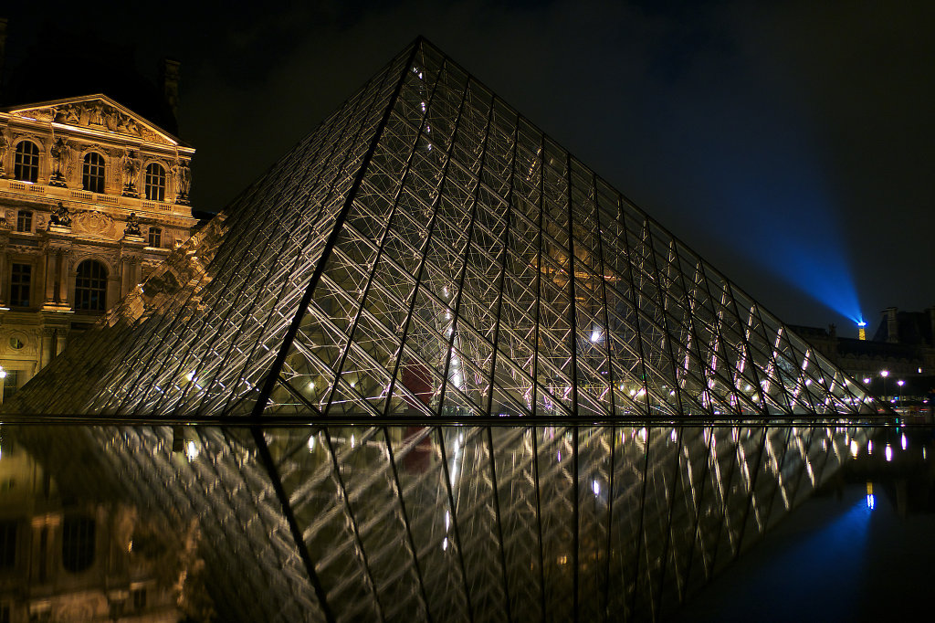 Louvre at night