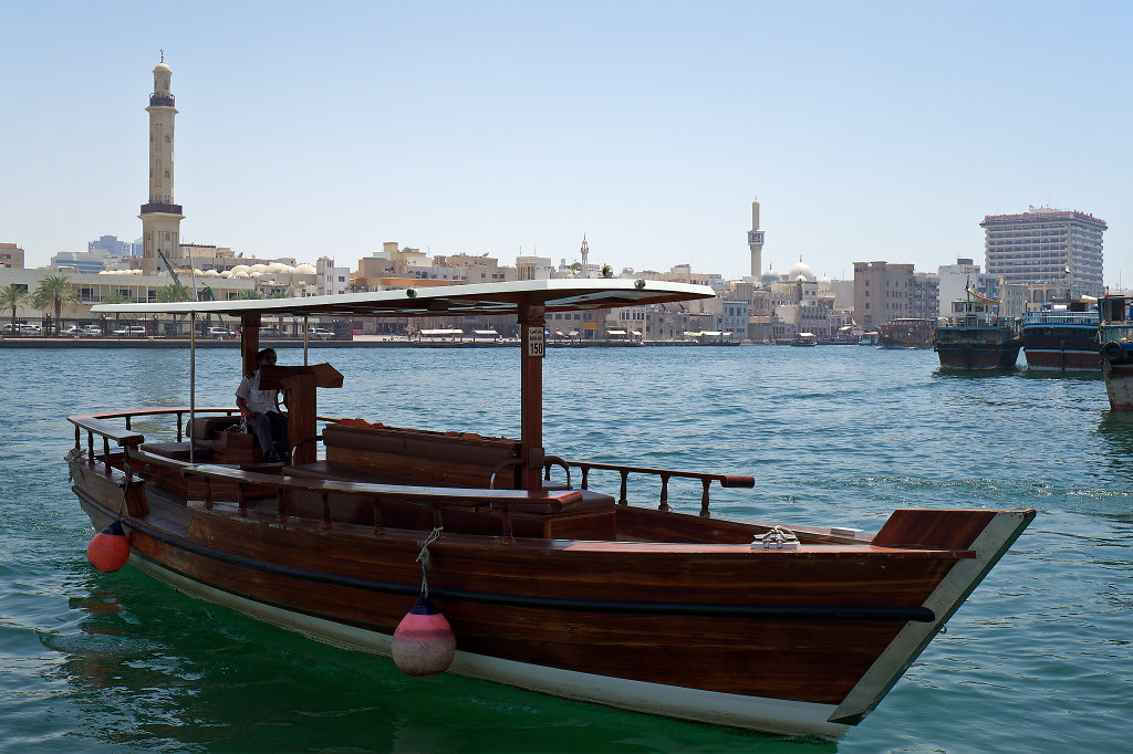 Dubai Creek and old Dubai Souk