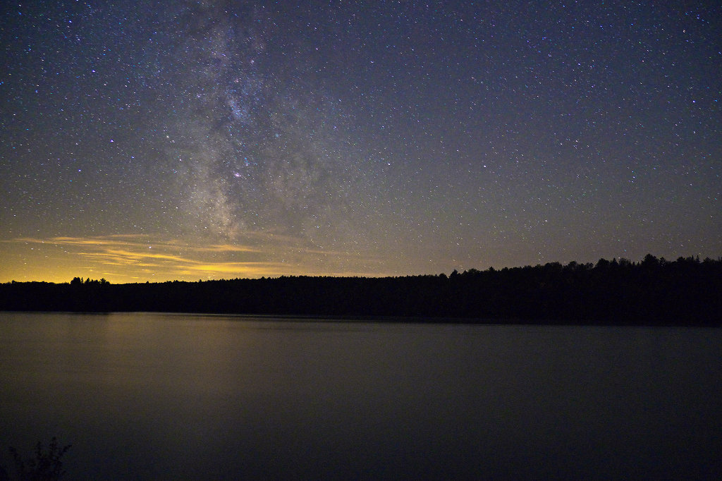 Star gazing at Tom Thomson Lake